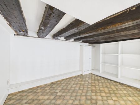 Bail code civil - Studio avec mezzanine en rez-de-chaussée - Photo 3