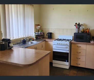 3 Buttercup Grove, Morphett Vale, SA 5162 - Photo 1