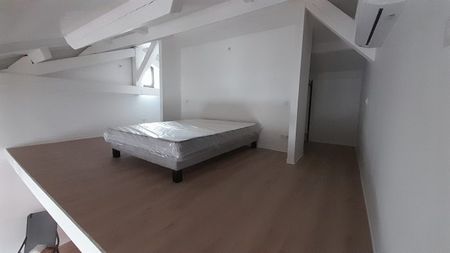 Appartement à louer, 3 pièces - Fort-de-France 97200 - Photo 3