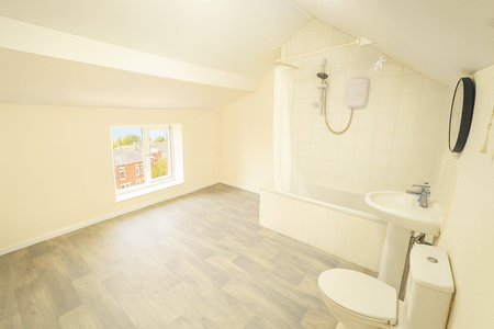 2 bedroom terraced house to rent - Photo 2