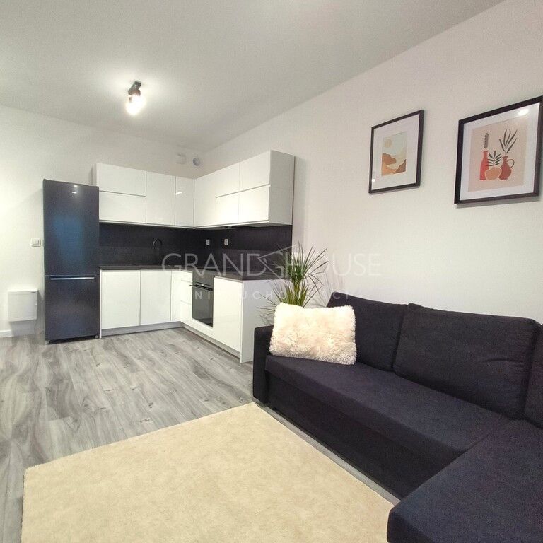 2-pokojowe mieszkanie z ogródkiem, Małe Błonia. - Zdjęcie 1