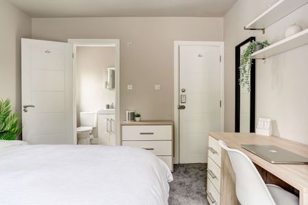 🌟Premium Ensuite Room🌟 - Photo 3