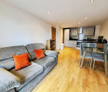 1 bedroom flat to rent - Photo 2