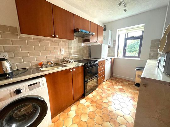 Apartment to rent in Dublin, Glasnevin - Photo 1