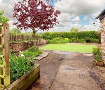 2 bedroom barn conversion to rent - Photo 6
