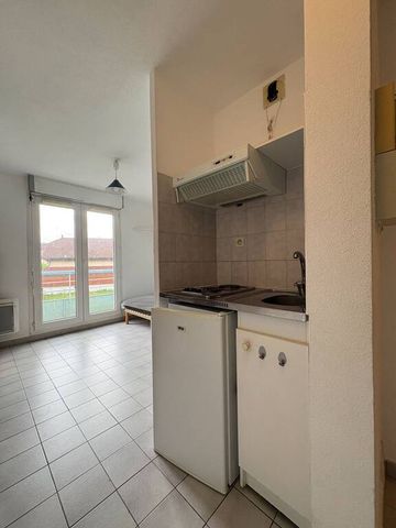 Location Appartement 1 pièce 16m² GRENOBLE 38100 - Photo 3