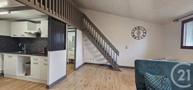 Location Appartement 2 pièces 41m² MONT DE MARSAN 40000 - Photo 1