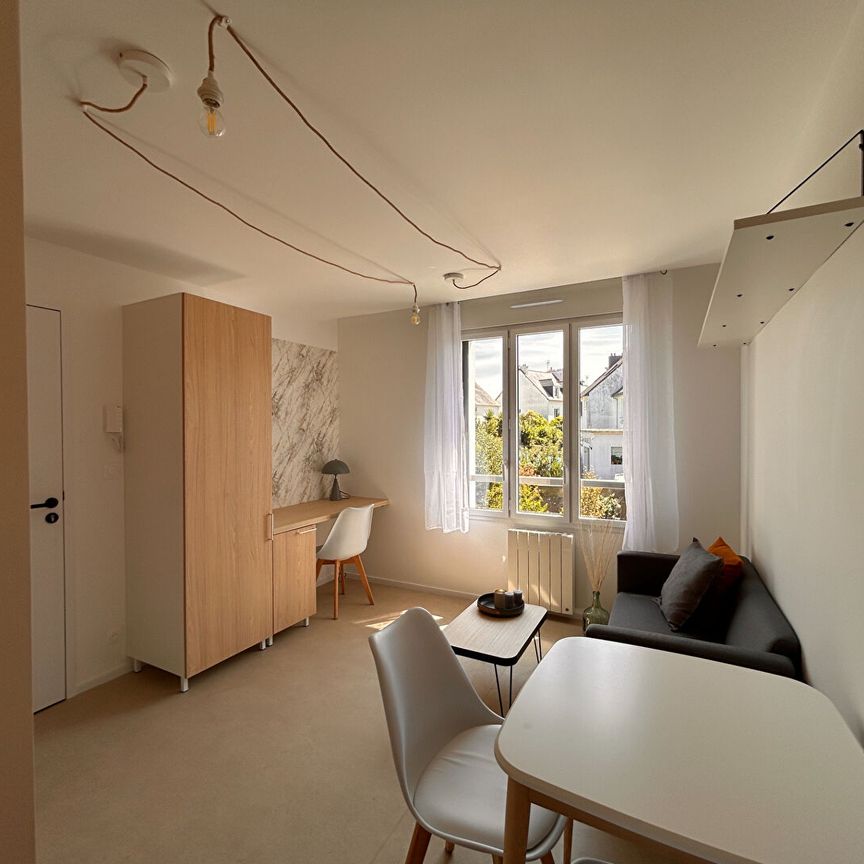 Location Appartement 1 pièce 24m² - Photo 1