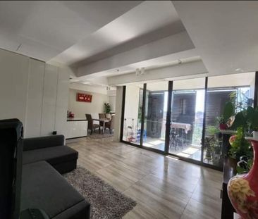 North Facing 3 Bedroom Apartment in Heart of the CBD - Photo 1