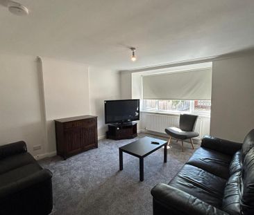5 bedroom house to rent - Photo 1