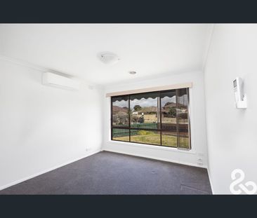 4 Noel Court, Thomastown, Vic 3074 - Photo 1