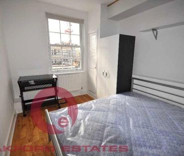 3 bedroom flat to rent - Photo 4
