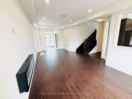 Property For Lease | X9261188 - Photo 5