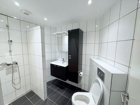 Skøn 3-værelses lejlighed i hjertet af Vestbyen i Aalborg - Photo 2