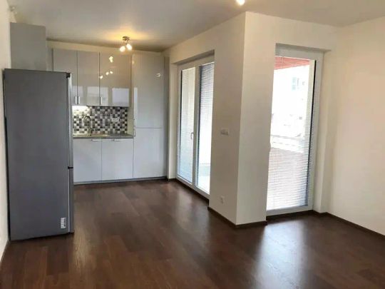 Pronájem bytu 2+kk/B,GS, 62 m - Photo 1