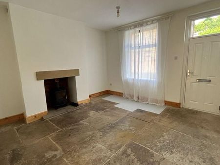 3 bedroom terraced house to rent - Photo 4