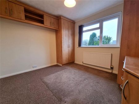 3 bedroom property to rent - Photo 2