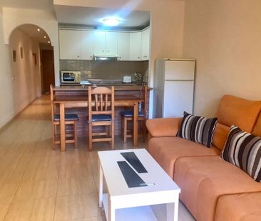 Apartamento de alquiler en Los Pacos - Photo 2