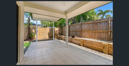 Spacious Family Home in the Heart of Kewarra Beach - Photo 5