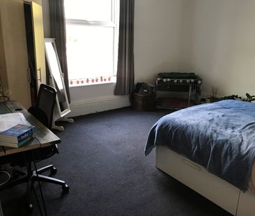 2 Bed Flat, Withington Road, M16 - Photo 4