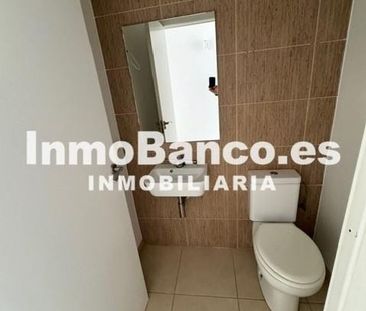 Luxury Villa for rent in La Pobla de Vallbona, Spain - Photo 4