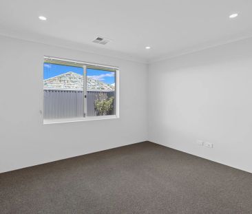 Spacious 4x2 Family Home - Landscaping and Fencing Complete 12th No... - Photo 4