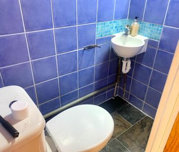 3 bedroom terraced house to rent - Photo 1