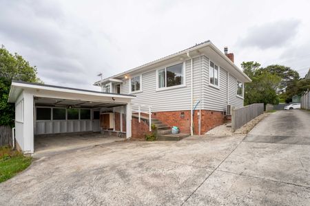 12 Norman Rd, Titirangi - Photo 3