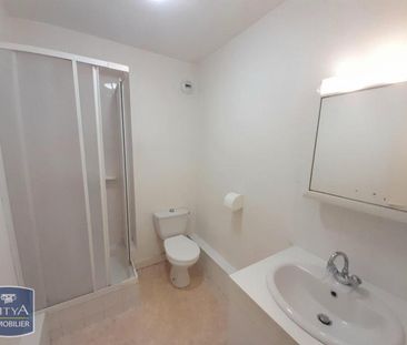 Location Appartement 1 pièce 25m² ST CYR SUR LOIRE 37540 - Photo 2