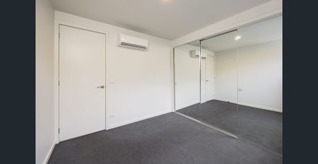 Style, Space, Your Fab New Place - Photo 2