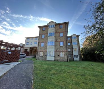 2 bedroom flat to rent - Photo 6