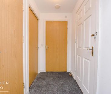 Thompson Court, Swinton, M27 - Photo 5