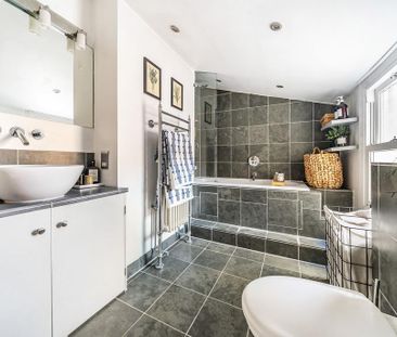 2 bedroom terraced house to rent - Photo 5