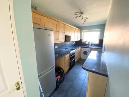 2 bedroom apartment to rent - Photo 3