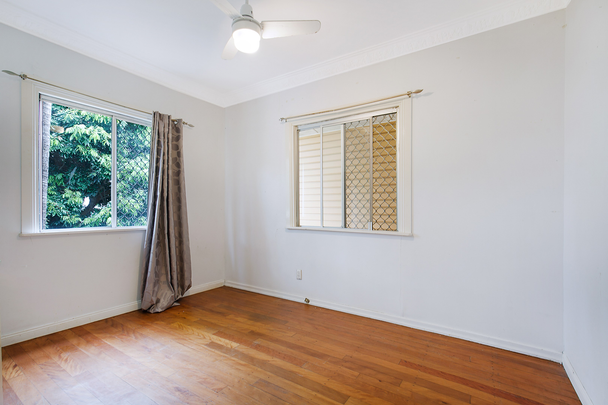 YOUR NEW FAMILY HOME AWAITS YOU! - Photo 1