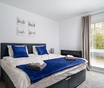 2 bedroom apartment to rent - Photo 4