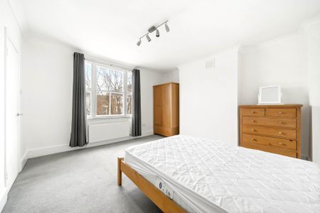 Price £3,300 pcm - Available Now - Furnished - Photo 5