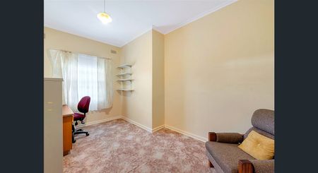 The Grail of the Vale - Photo 4