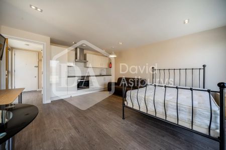 Studio to rent - Photo 4