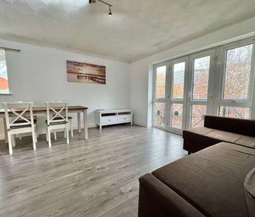 The Quays, Salford Quays, Salford, M50 - Photo 4