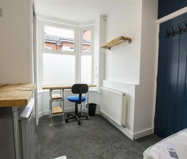 6 bedroom house to rent - Photo 5