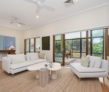 Stylish & Convenient Living in the Heart of Malabar with Ocean Views - Photo 2
