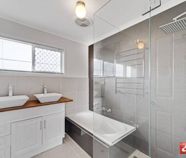 Lovely renovated high set property in quiet location. - Photo 4