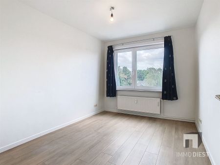 Ruim appartement dichtbij het centrum van Tessenderlo - Foto 3