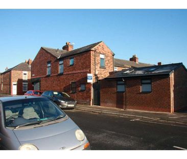 Earl Street Room 1 - Photo 4