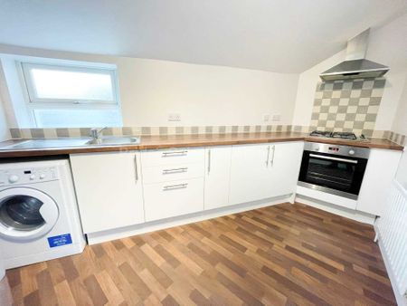Thesiger Court, Lincoln - Photo 2
