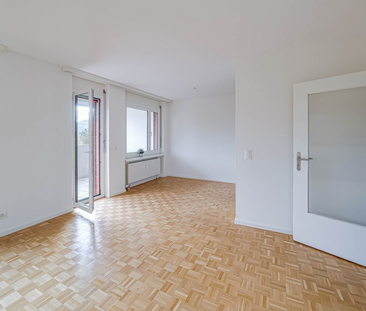 Schöne 3.5-Zimmmer-Wohnung an ruhiger Lage - Foto 2