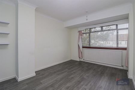 3 bedroom terraced house to rent - Photo 3