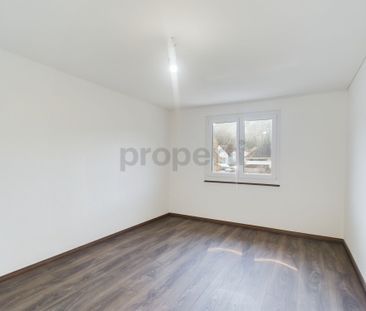 Completely renovated 5.5-room terraced single-family house in Biche... - Photo 6