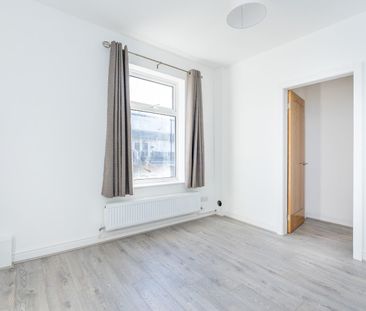 Leigh Road, Leigh, WN7 - Photo 2